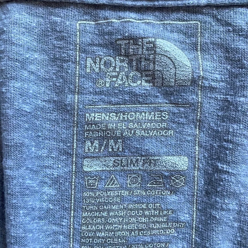 The North Face Slim Fit Gray Pocket Short Sleeve T-Shirt